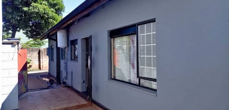 3 bedrooms standalone house for sale in kamwala South near gold crest shopping mall on council paper