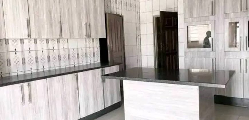 House for sale in lilayi